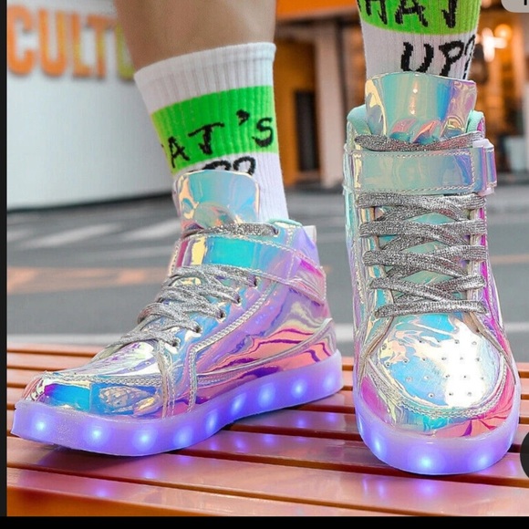 IGxx Men's LED Light Up High Top Sneakers - Chrome Silver & Futuristic Style 9 - Picture 4 of 14